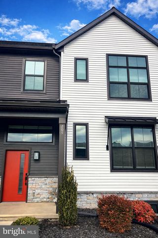 205 ESTATE DR, Mechanicsburg, PA 17055