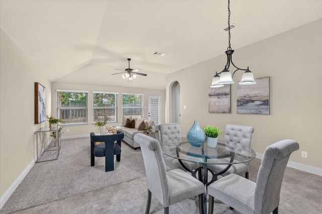 1413 Thibodaux Drive, Greenville, TX 75402