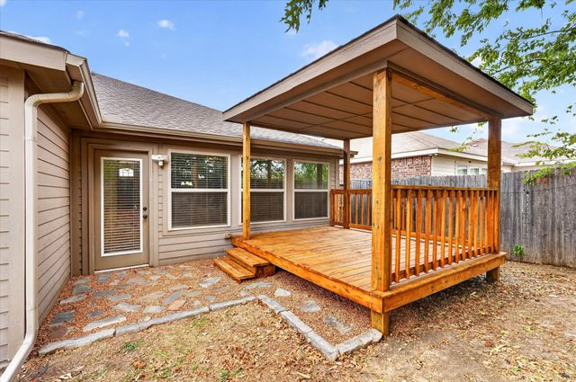 1413 Thibodaux Drive, Greenville, TX 75402