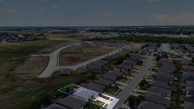 1413 Thibodaux Drive, Greenville, TX 75402