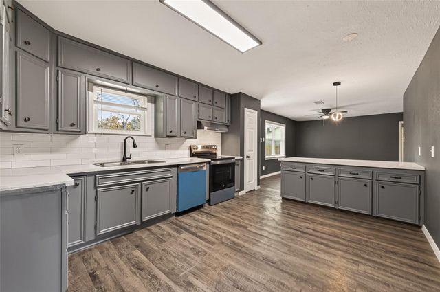 2619 Sinclair Street, Pasadena, TX 77503