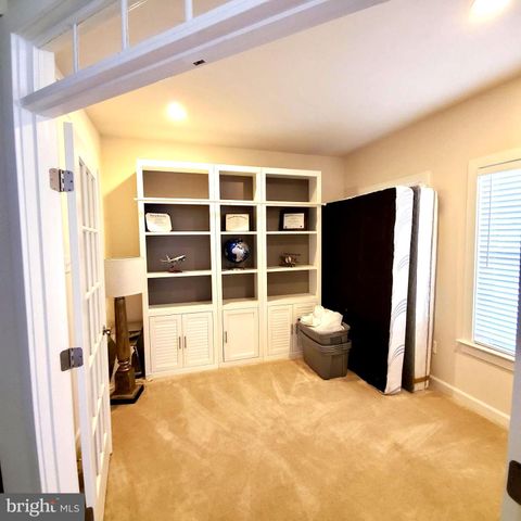 13717 NEIL ARMSTRONG AVE, Herndon, VA 20171