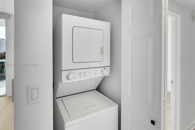 1723 SW 2nd Ave 909, Miami, FL 33129