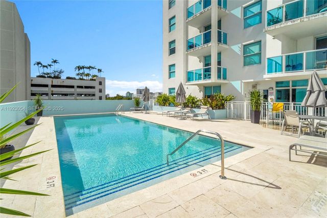 1723 SW 2nd Ave 909, Miami, FL 33129