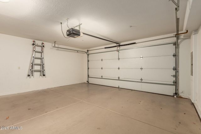 728 S BECK Avenue, Tempe, AZ 85281