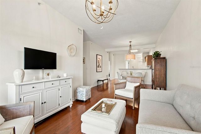 316 8TH STREET S 304, St Petersburg, FL 33701