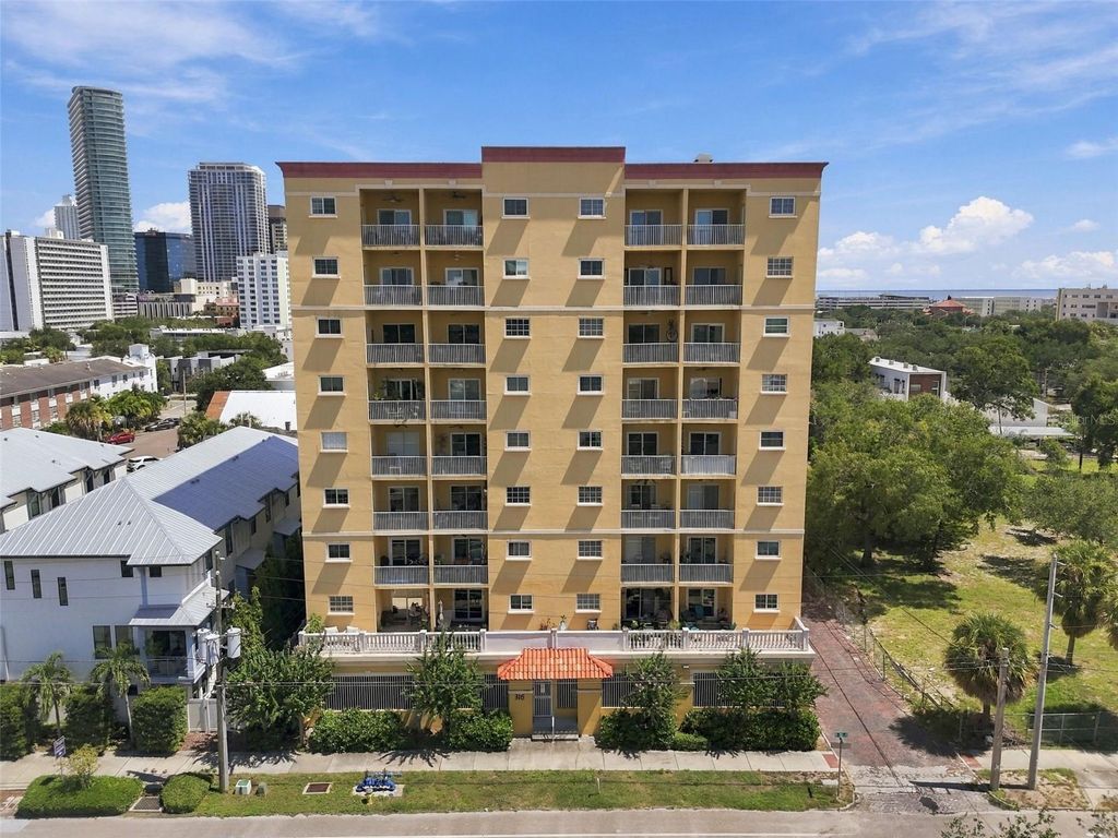 316 8TH STREET S 304, St Petersburg, FL 33701