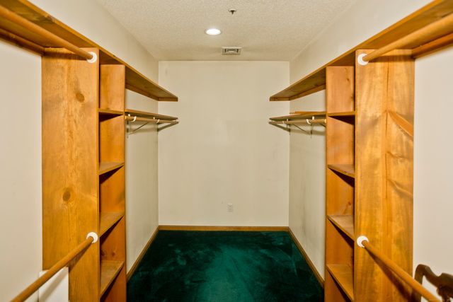 29 Privilege Road, Bloomfield, CT 06002