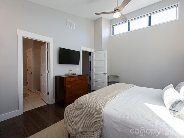 89 Vance Crescent Extension, Asheville, NC 28806