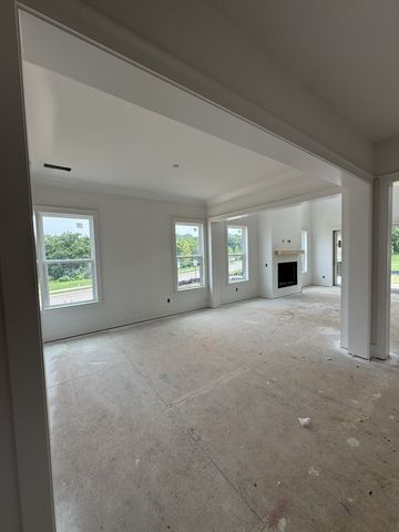 5001 Fairhaven Cir, Thompsons Station, TN 37179