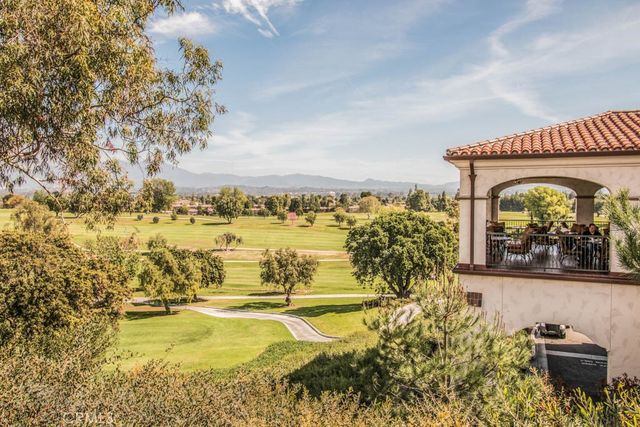 89 Calle Aragon F, Laguna Woods, CA 92637