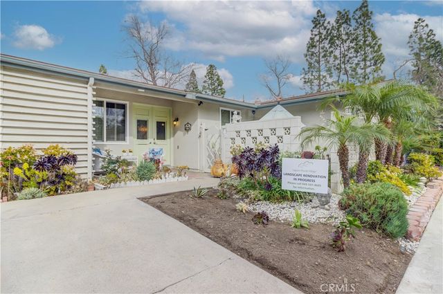 89 Calle Aragon F, Laguna Woods, CA 92637