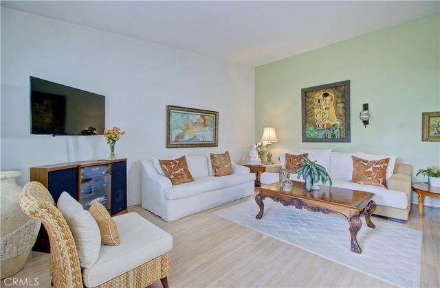89 Calle Aragon F, Laguna Woods, CA 92637