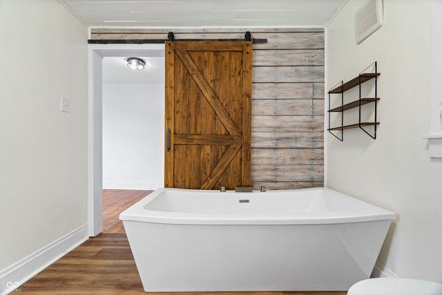 6015 N 50 E, Fortville, IN 46040