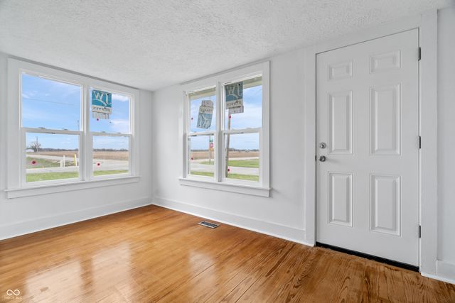 6015 N 50 E, Fortville, IN 46040