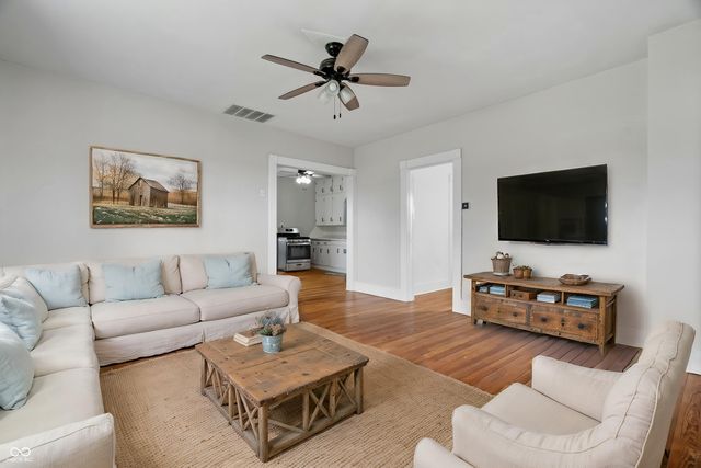 6015 N 50 E, Fortville, IN 46040