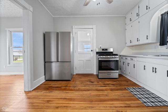 6015 N 50 E, Fortville, IN 46040