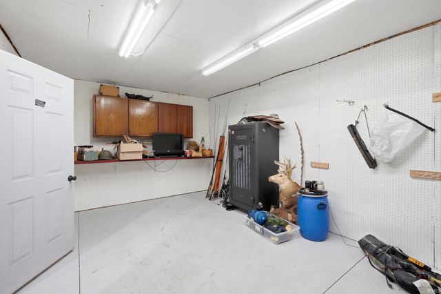 7540 N Clear Creek Road, Huntington, IN 46750