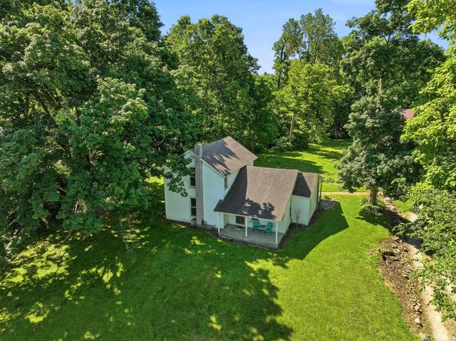 7540 N Clear Creek Road, Huntington, IN 46750