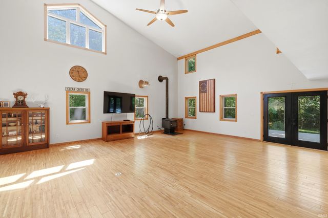 7540 N Clear Creek Road, Huntington, IN 46750