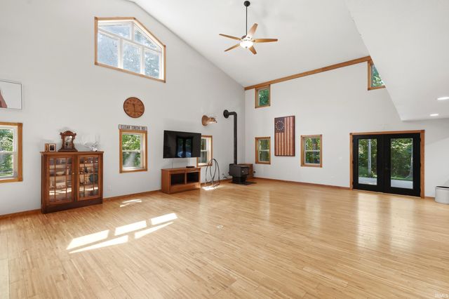 7540 N Clear Creek Road, Huntington, IN 46750