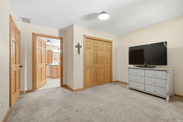 7540 N Clear Creek Road, Huntington, IN 46750
