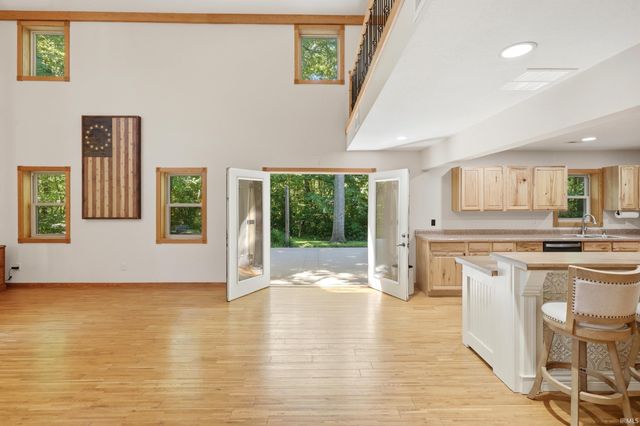 7540 N Clear Creek Road, Huntington, IN 46750