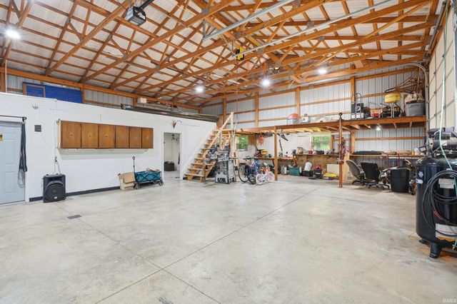 7540 N Clear Creek Road, Huntington, IN 46750