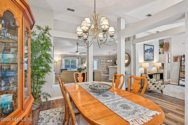 10383 MEADOW POINT Drive, Jacksonville, FL 32221