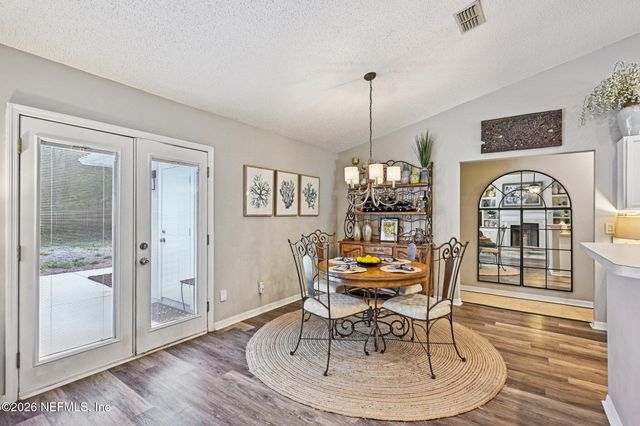 10383 MEADOW POINT Drive, Jacksonville, FL 32221