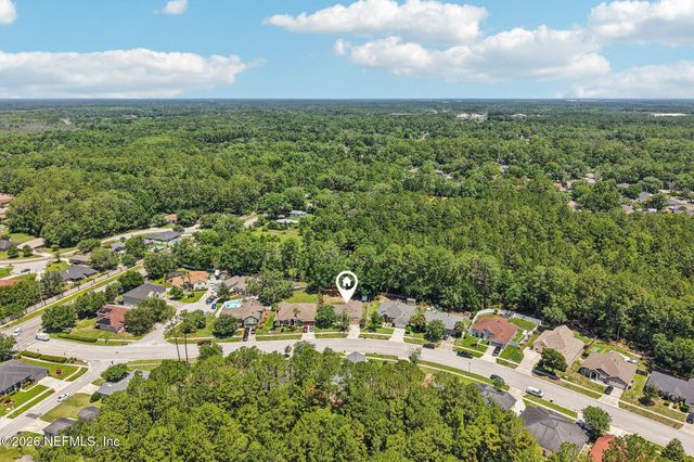 10383 MEADOW POINT Drive, Jacksonville, FL 32221