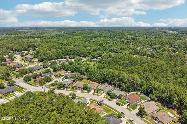 10383 MEADOW POINT Drive, Jacksonville, FL 32221
