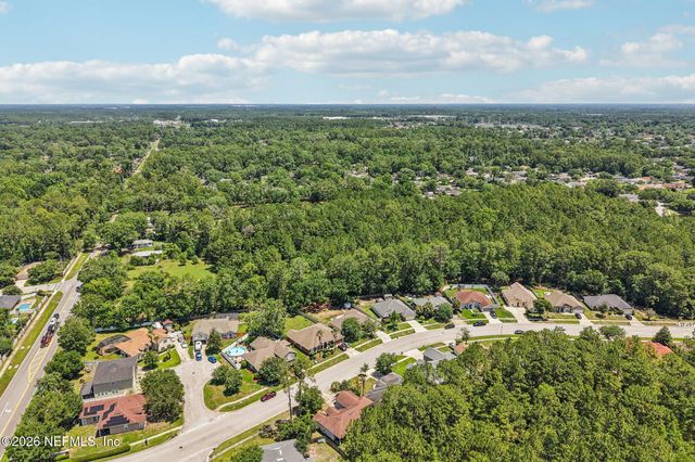 10383 MEADOW POINT Drive, Jacksonville, FL 32221