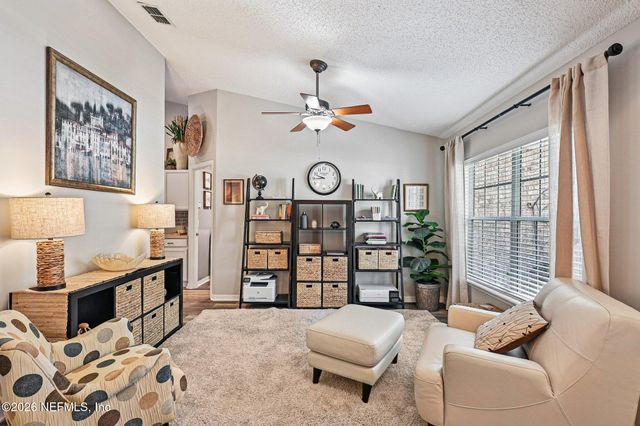 10383 MEADOW POINT Drive, Jacksonville, FL 32221