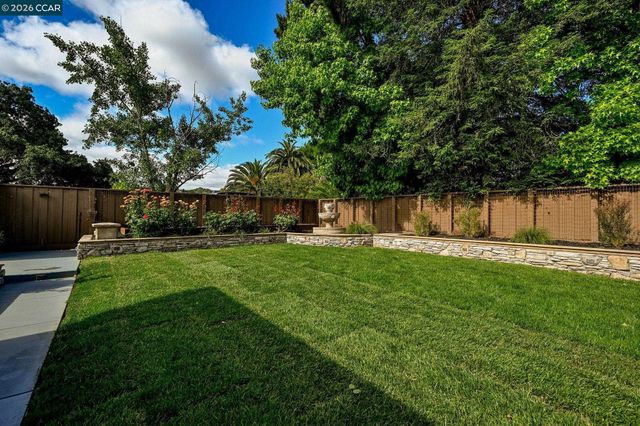 2023 1st Ave, Walnut Creek, CA 94597
