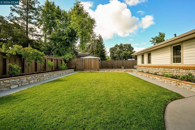 2023 1st Ave, Walnut Creek, CA 94597