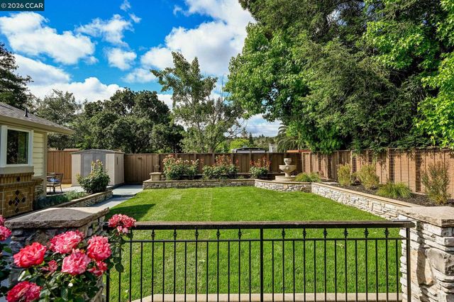 2023 1st Ave, Walnut Creek, CA 94597