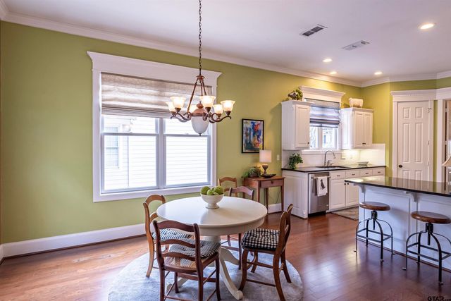 3962 Hanover Place, Tyler, TX 75701