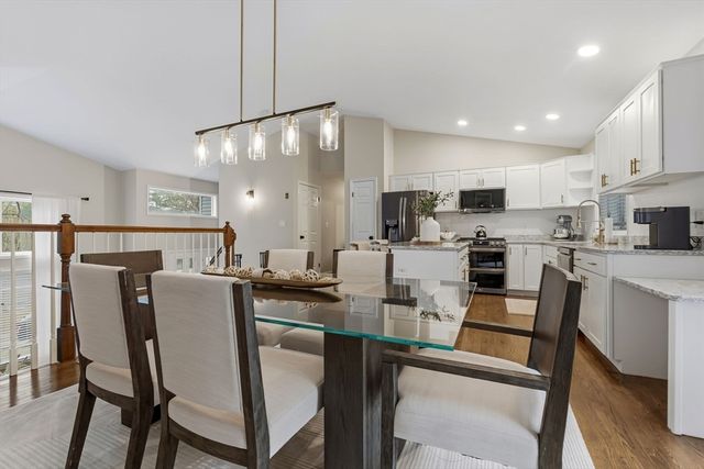 133 River, Middleton, MA 01949