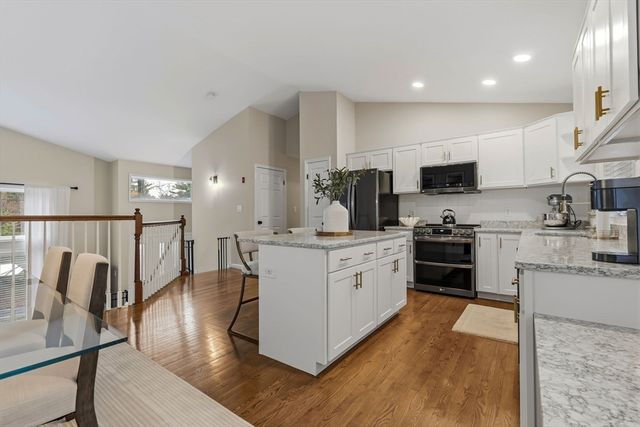 133 River, Middleton, MA 01949