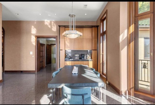 1567 Island Lane, Bloomfield Twp, MI 48302