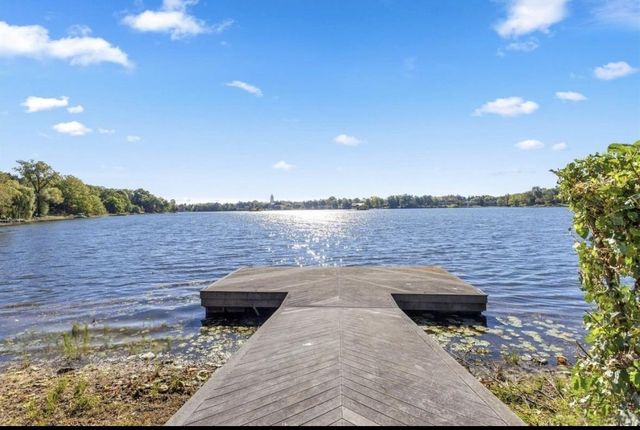 1567 Island Lane, Bloomfield Twp, MI 48302