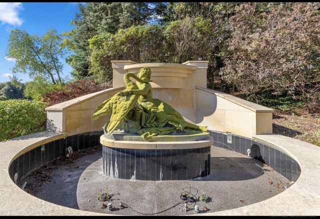 1567 Island Lane, Bloomfield Twp, MI 48302