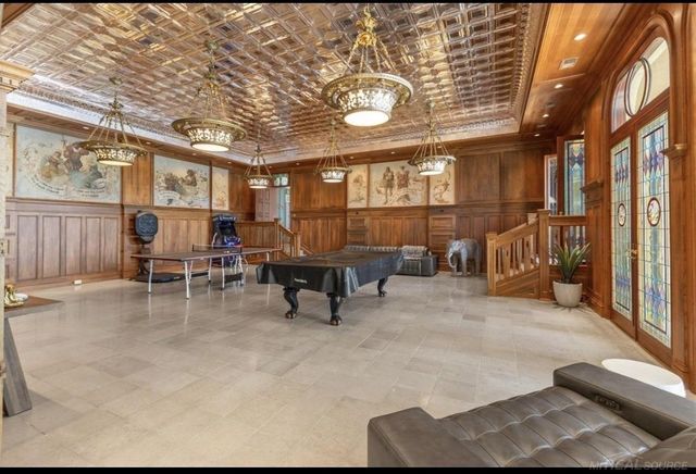 1567 Island Lane, Bloomfield Twp, MI 48302