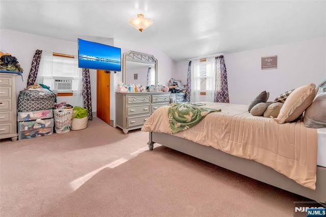 20 Bergen Avenue, North Arlington, NJ 07031