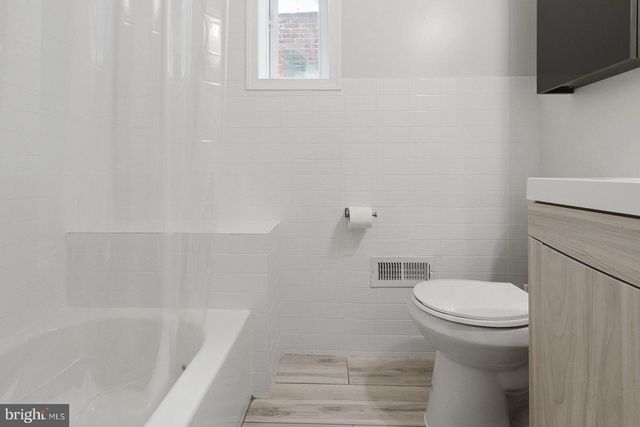 5213 RODMAN ST, Philadelphia, PA 19143