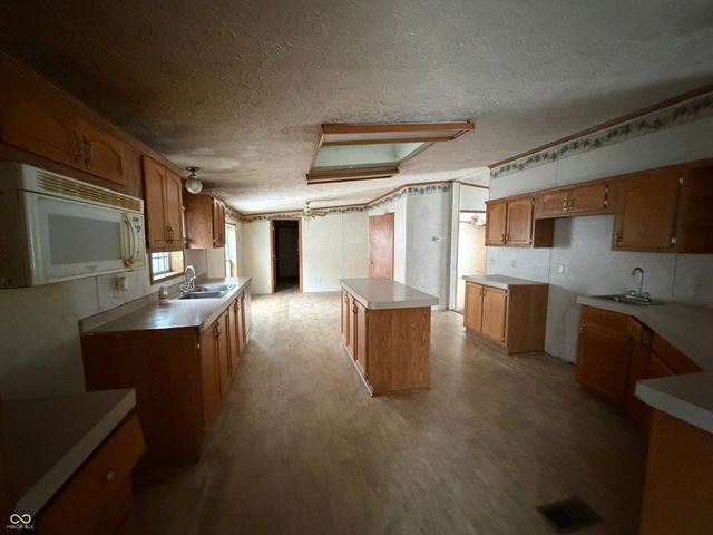 1501 W 7th Street, Marion, IN 46953