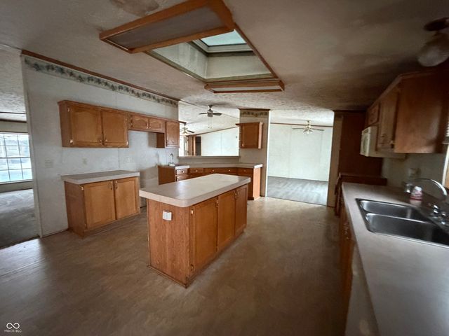 1501 W 7th Street, Marion, IN 46953