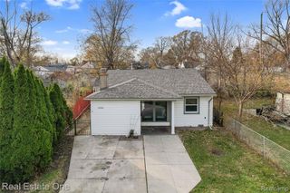 23765 Wellington Avenue, Warren, MI 48089