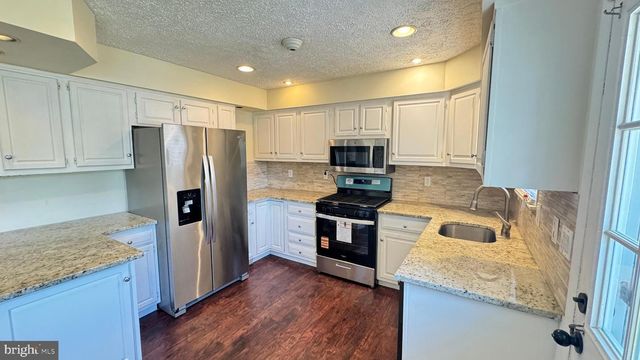 7835 PERRY, Nottingham, MD 21236